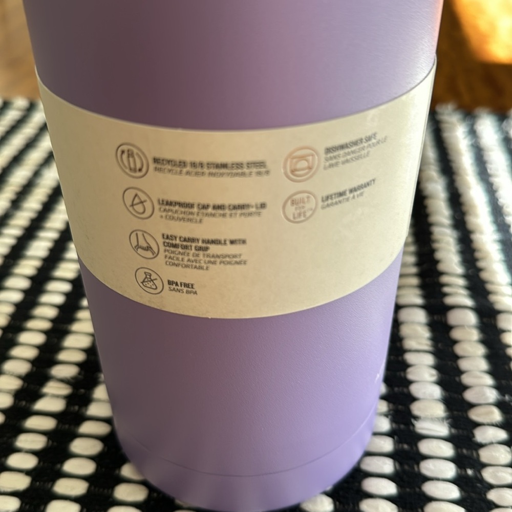 STANLEY ICEFLOW BOTTLE WITH CAP AND CARRY LID 50 OZ - Picture 5 of 10
